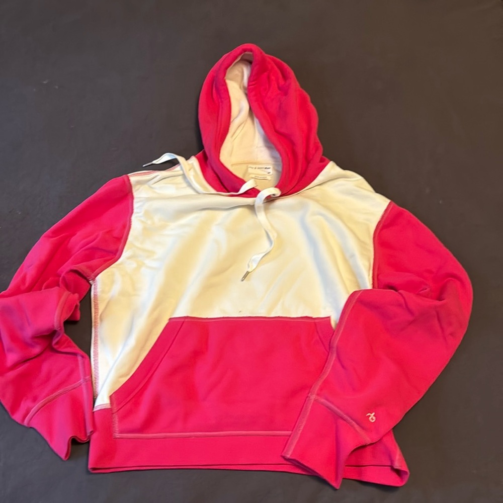 Cropped Rag & Bone hoodie